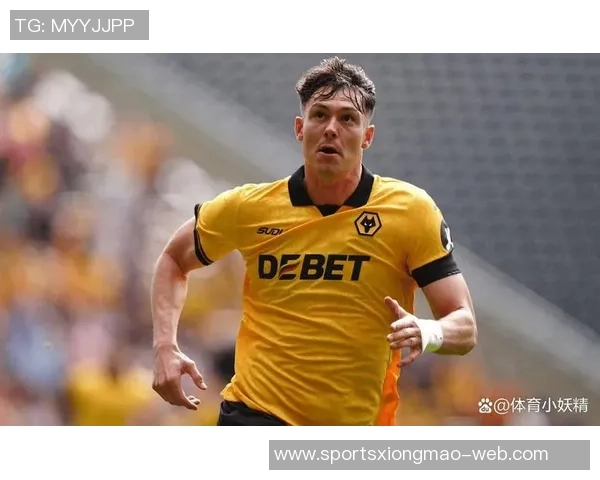 拉齐奥前锋卡斯特拉诺斯以3000万欧元转会加盟西汉姆